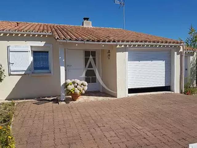 L'Aiguillon sur Vie 85220 Achat / Vente maison 4 pièces t4 au dernier étage