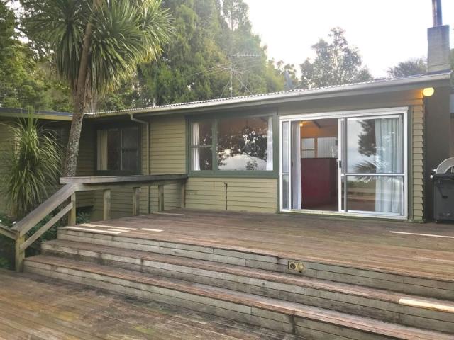 Laingholm, 3 bedrooms
