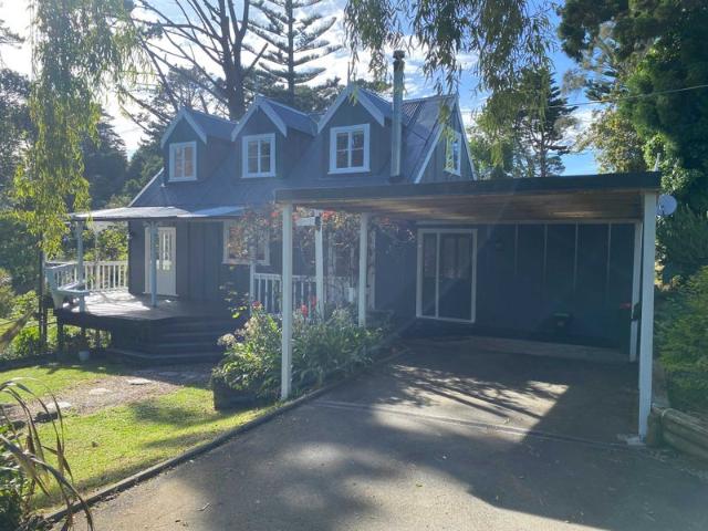 laingholm, 5 bedrooms