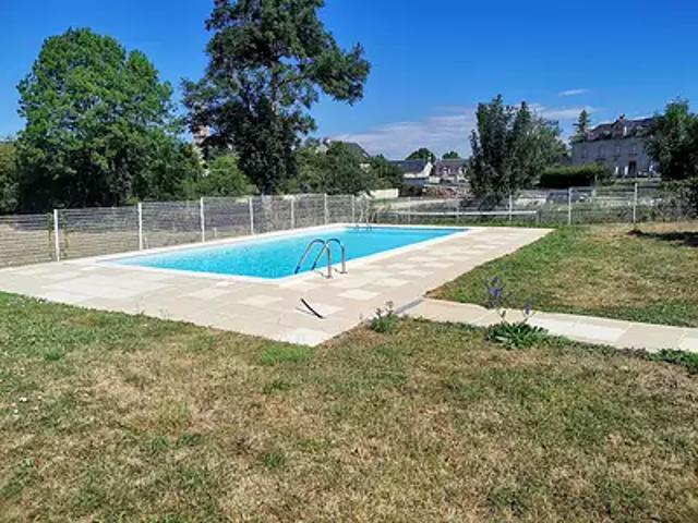Laissac Sévérac l'Église 12310 Location appartement 2 pièces t2 piscine parking