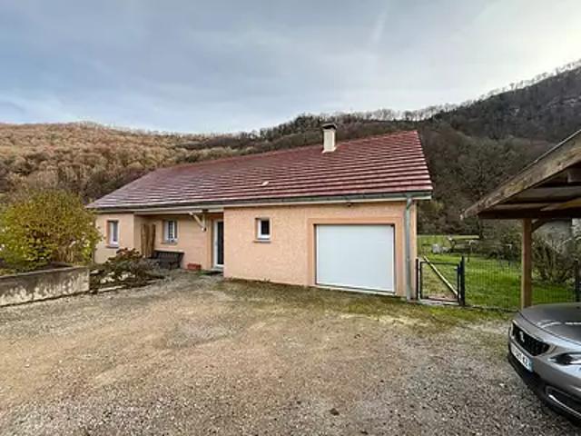 Laissey 25820 Achat / Vente maison 5 pièces t5 au dernier étage parking