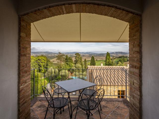 Lajatico: Bellissimo appartamento con terrazza panoramica in. 60m² Lajatico