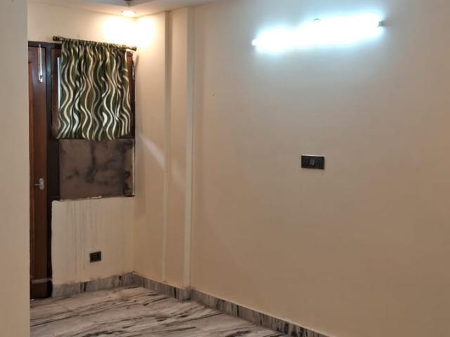 Lajpat NagaR 4 2 Bedroom 1099 Sq. Ft. Builder Floor in Lajpat Nagar 4 Delhi Listing ID: #9606