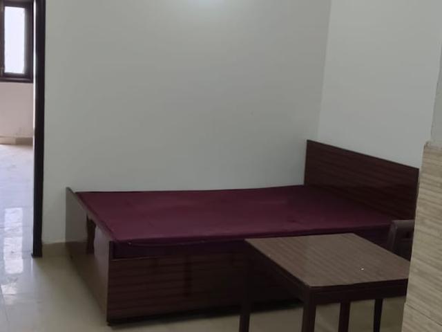 Lajpat Nagar 4, Lajpat Nagar 1 Bedroom 589 Sq. Ft. Builder Floor in Lajpat Nagar 4 Delhi Listing ID: #10270