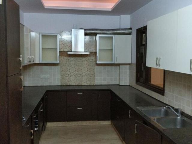Lajpat Nagar I, Lajpat Nagar 3 Bedroom 200 Sq. Yd. Builder Floor in Lajpat Nagar I Delhi Listing ID: #10361