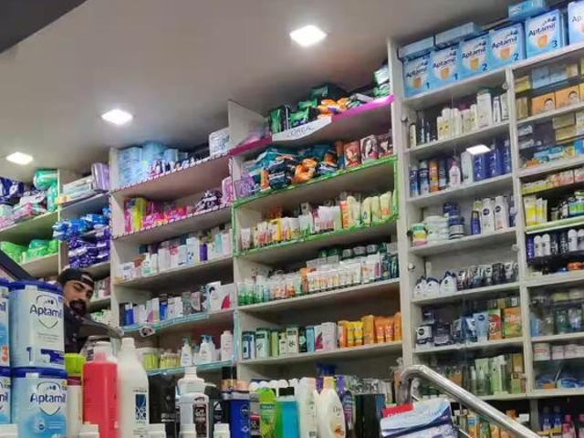 Lajpat Nagar I, Lajpat Nagar Commercial Showroom 1400 Sq. Ft. in Lajpat Nagar I Delhi Listing ID: #10296