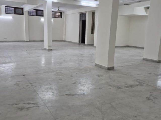 Lajpat Nagar Ii, Lajpat Nagar Commercial Shop 900 Sq. Ft. in Lajpat Nagar ii Delhi Listing ID: #10362