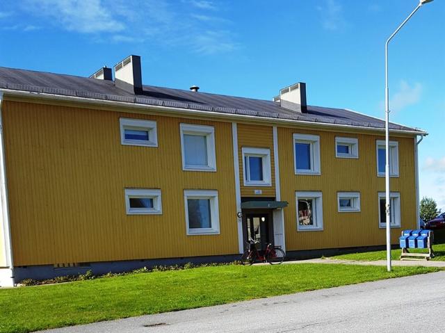 Läkarvägen 18