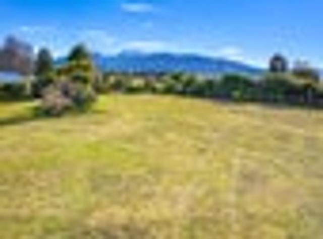 Lake & Mountain Views in private setting