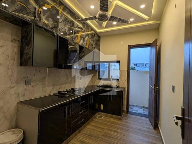 Lake City 5 Marla Beautiful House For Sale