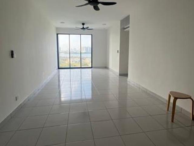 lake facing high floor unit for rent
