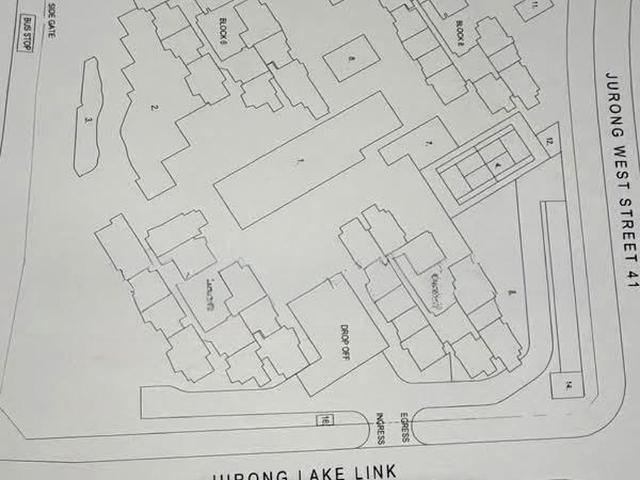 Lake Grande D22, Condominium
