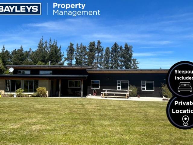 lake hawea, 4 bedrooms