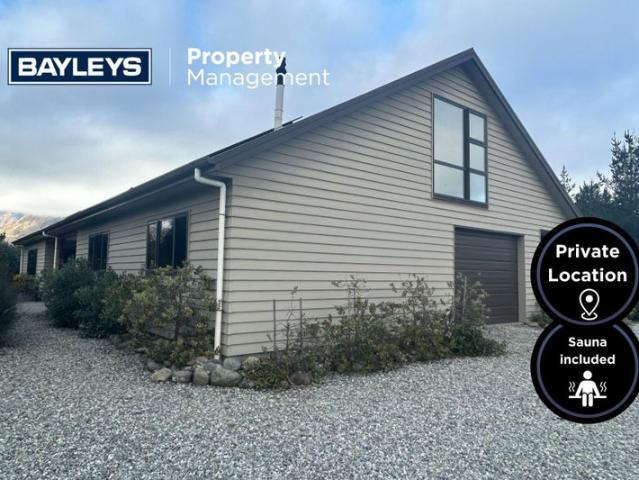 lake hawea, 5 bedrooms
