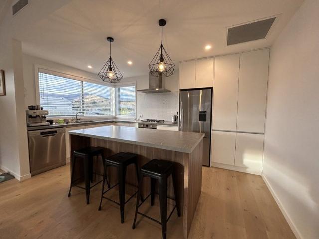 lake hayes, 4 bedrooms