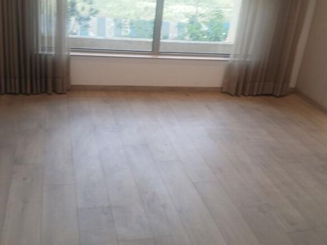 Lake Home Complex 2 Bedroom 985 Sq. Ft. Apartment in Andheri East Mumbai Listing ID: #10357
