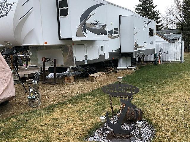 Lake Property Gull Lake Ab