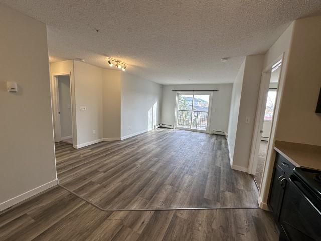 Lake Ridge Apartments 2 Bedroom Apartment for Rent at 170 Century Cross, Spruce Grove, AB T7X 0V3
