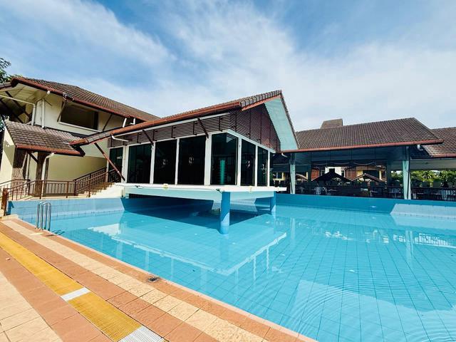 Lake Valley Avenue 2 Town HouseBandar Tun Hussein Onn Cheras Selango