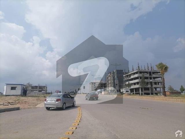 Lake View 10 Marla Plot For Sale Premium Location | 1.85 Crore