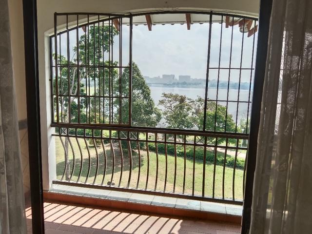Lake View Cyber Height Villa Condominium Cyberjaya