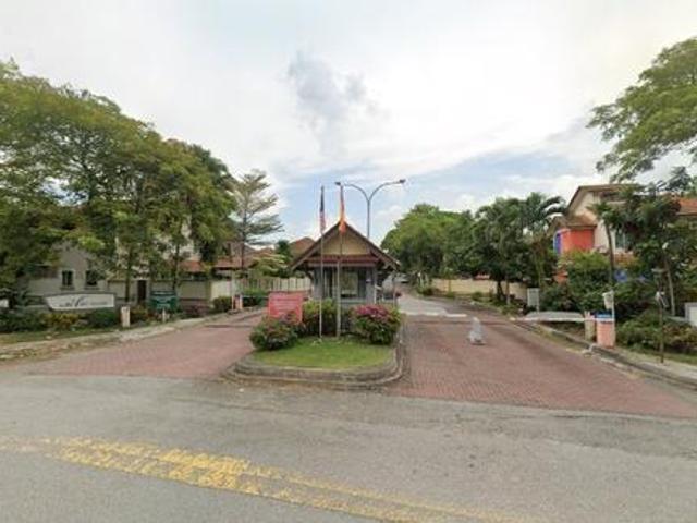 Lake View Home Taman tasik prima 2 Storey Fully reno Puchong