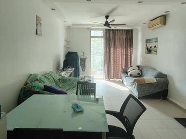 Lake View Suites Mount Austin 2 Bed 2 Bath Rumah Sewa For Rent