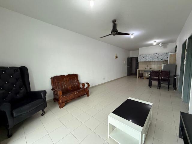 Lake View Suites Mount Austin Near Tebrau 2 Bedroom 2 Bathroom