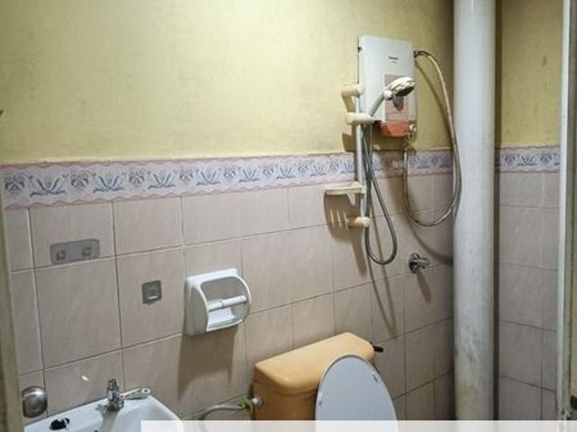 Lake View Suites