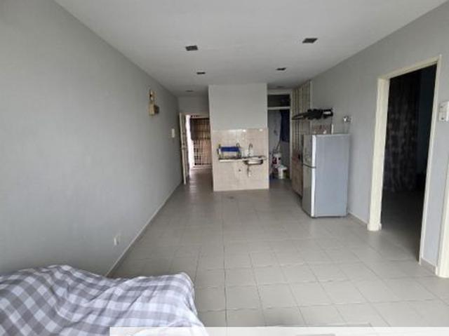 Lake View Suites
