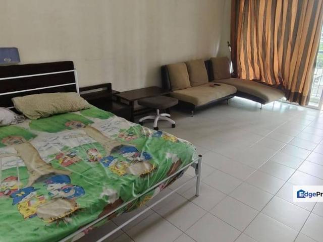 Lake View Suites