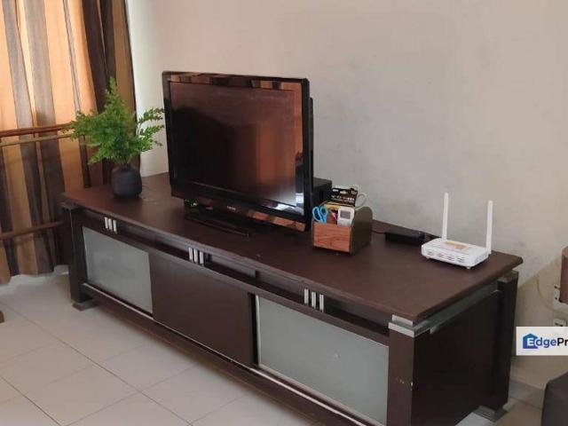 Lake View Suites