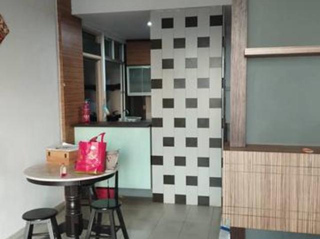Lake View Suites 3room2toilet Mount Austin Apartment Rent Tebrau