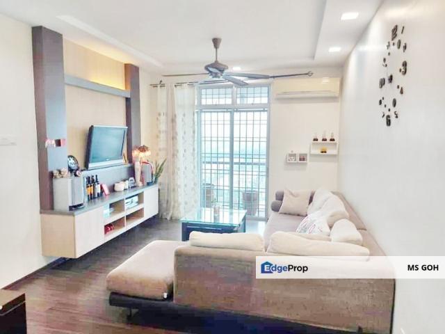 Lake View Suites
