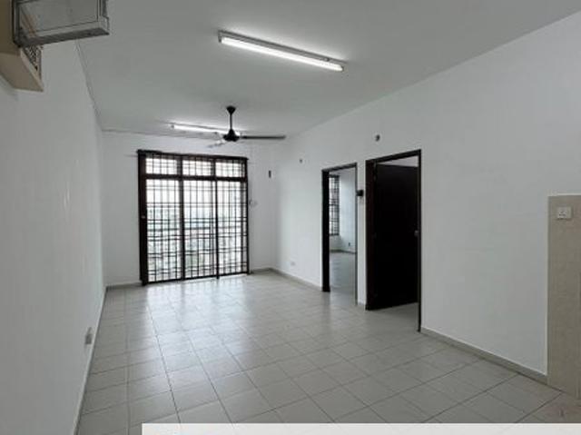 Lake View Suites