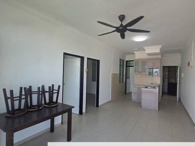 Lake View Suites