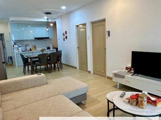Lake View Suites