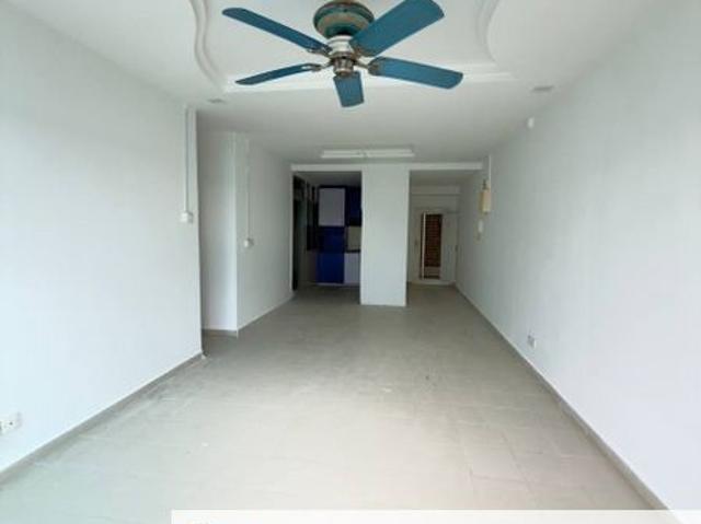 Lake View Suites