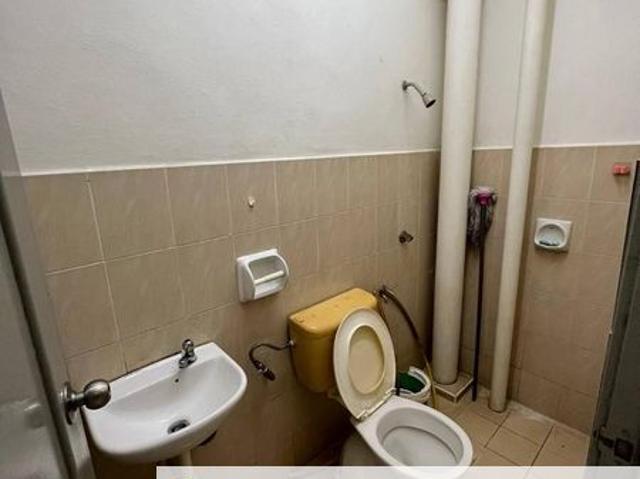 Lake View Suites