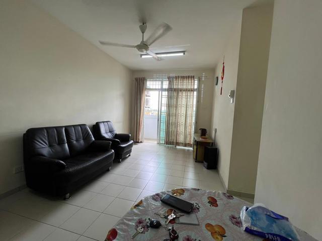 Lake View Suites