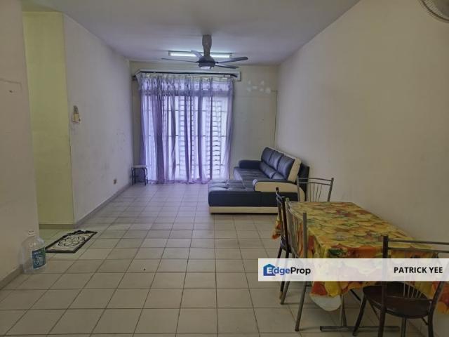 Lake View Suites