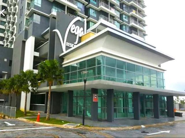 Lake View Partially Furnished Vega Residensi Cyberjaya