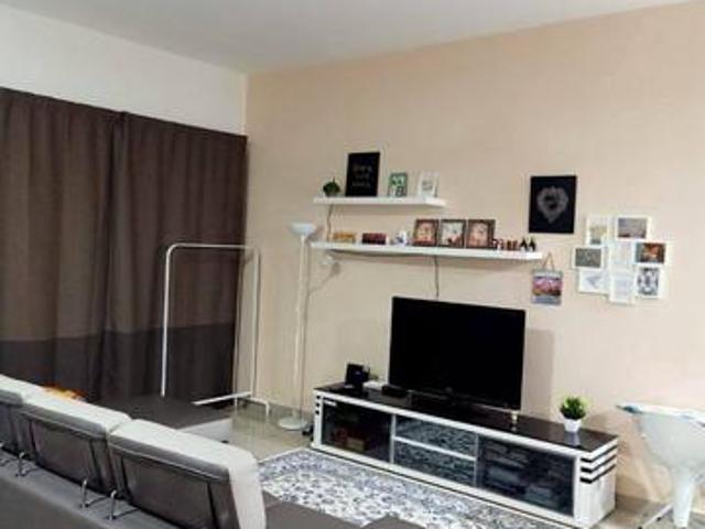 Lake Ville Residence For Sales 1234sqft Fully Furnished
