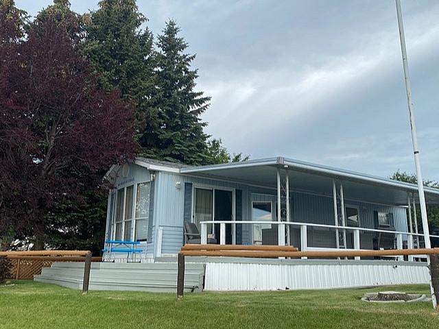 Lakefront At Gleniffer Lake Resort