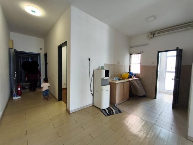 Lakefront Homes Apartment For Rent Near Cyberjaya Hospital