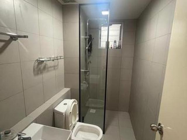 lakefront new unit