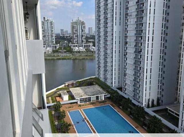 Lakefront Residence @ Cyberjaya