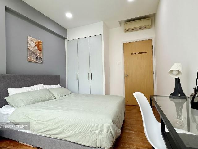 Lakeholmz D22, Condominium