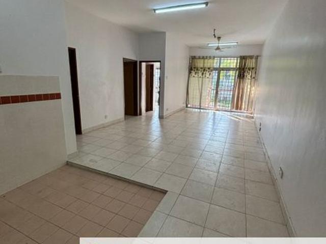 Lakes Condominium