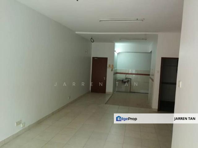 Lakes Condominiums / Pangsapuri Tasik